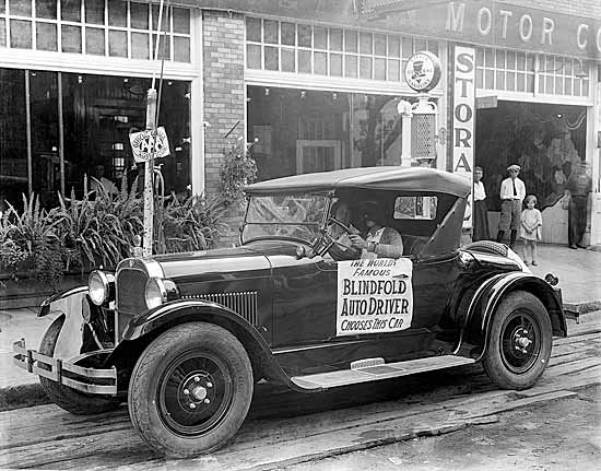 Blindfolded driver, 1925